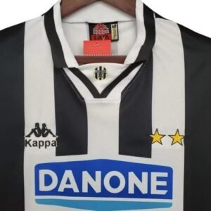 Maillot Rétro Juventus Domicile 1994/1995 – Image 4
