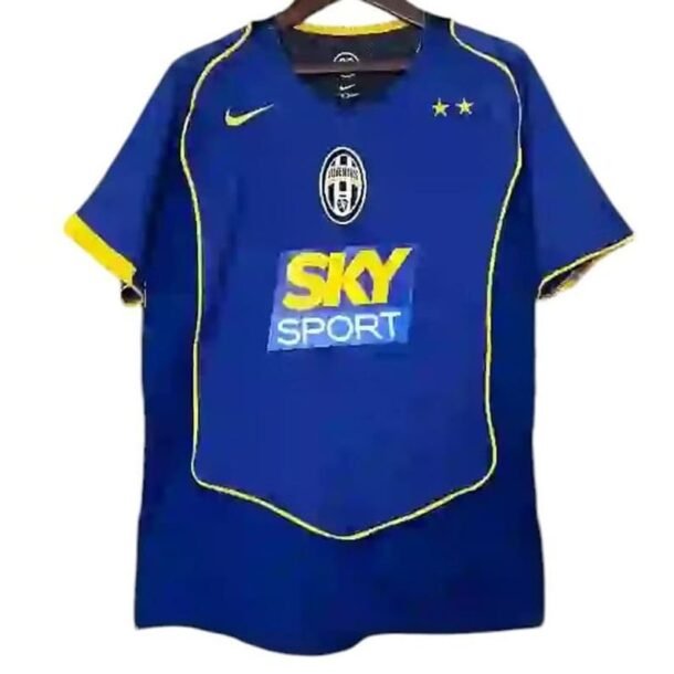 Maillot-officiel-Retro-Juventus-Third-2004-2005-1.jpg