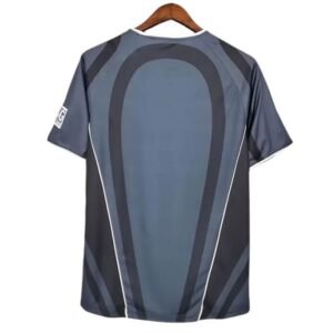 Maillot Rétro PSG Third 2001/2002 – Image 2