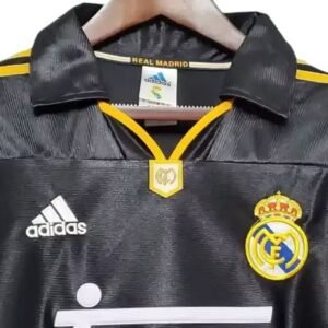 Maillot Rétro Real Madrid Extérieur 1999/2000 – Image 3