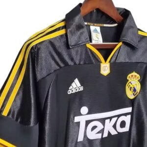 Maillot Rétro Real Madrid Extérieur 1999/2000 – Image 4