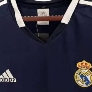 Maillot Rétro Real Madrid Extérieur 2004/2005 – Image 3