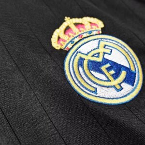 Maillot Rétro Real Madrid Extérieur 2006/2007 – Image 4
