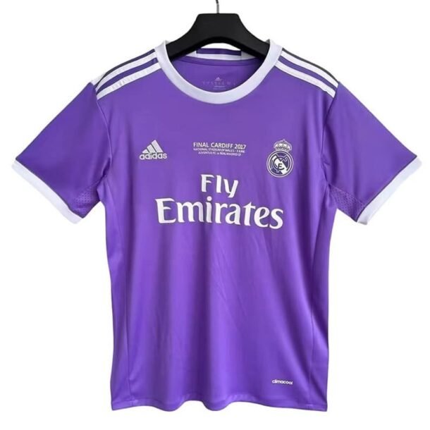 Maillot-officiel-Retro-Real-Madrid-Exterieur-Champions-League-2016-2017-1.jpg