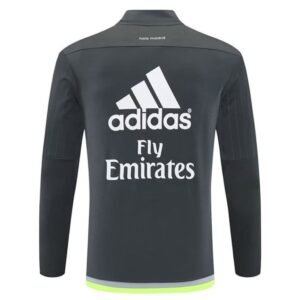 Training Top Rétro Real Madrid 2015/2016 – Image 4