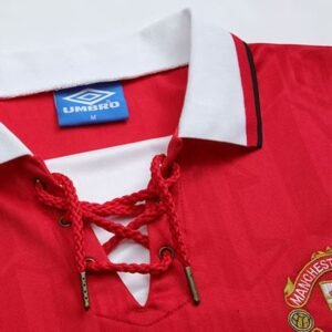 Maillot Rétro Manchester United Domicile 1992/1993 – Image 3