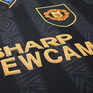 Maillot Rétro Manchester United Extérieur 1993/1994 – Image 3