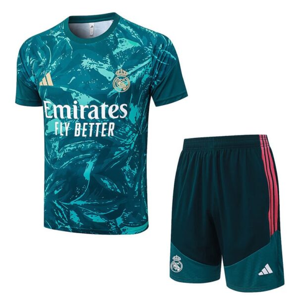 Ensemble-Maillot-Training-Real-Madrid-2026-2027-Vert-2.jpg